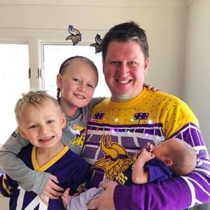 Meet your Posher, Tom